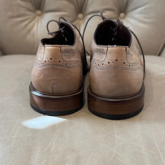 Mercanti Fiorentini Light Brown Brogue Oxfords - Picture 5 of 7
